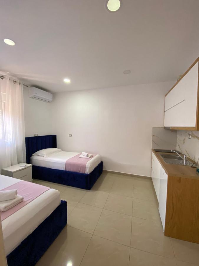 Ksamil Guest House Dea エクステリア 写真