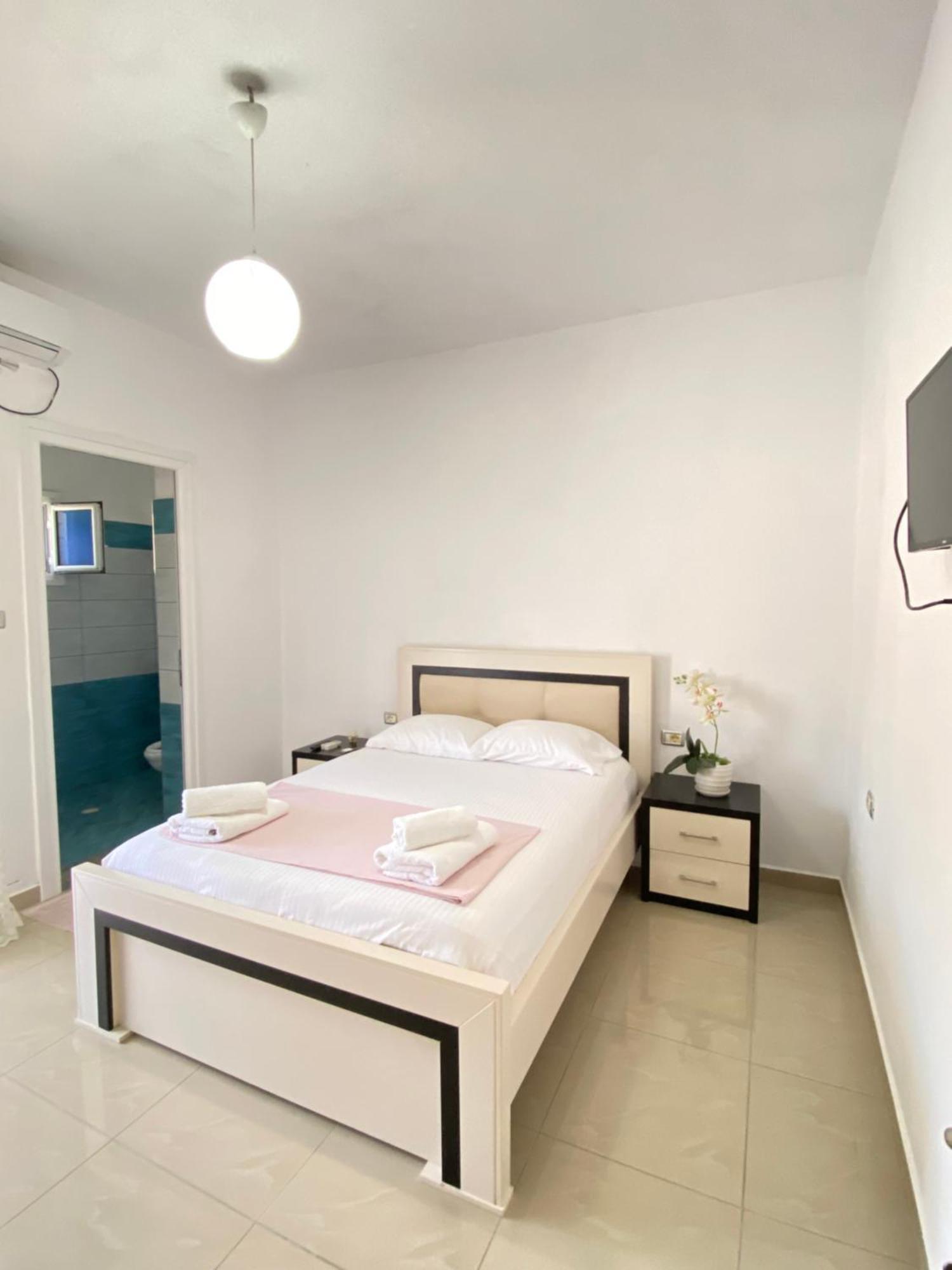 Ksamil Guest House Dea エクステリア 写真