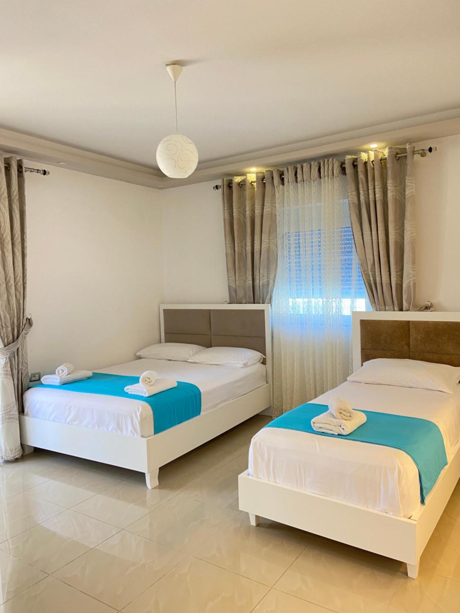 Ksamil Guest House Dea エクステリア 写真